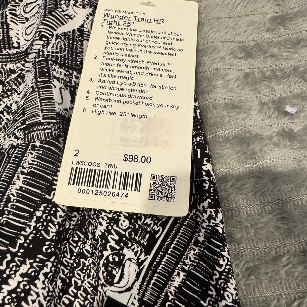 Lululemon Wunder Train High Rise 25” Black White Print Leggings Size 2 NWT - Picture 2 of 2
